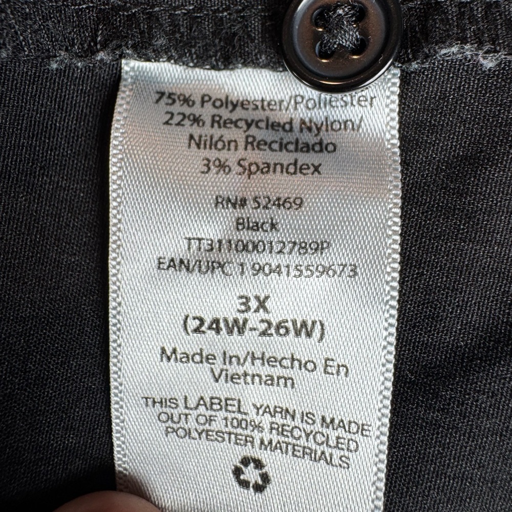 Time & Tru Black Button Down Blouse - Picture 6 of 7
